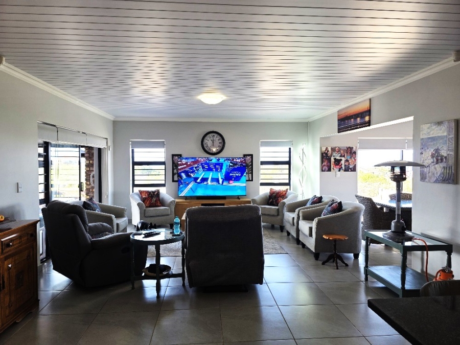 3 Bedroom Property for Sale in Dana Bay Western Cape